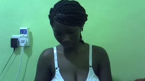 Snapshot of sweet_cherie1 chatting on May 2026 05:30:02 PM sweet_cherie1 online show from May 2026 05:30:02 PM