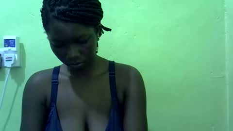 Snapshot of sweet_cherie1 chatting on May 2026 06:42:01 AM sweet_cherie1 online show from May 2026 06:42:01 AM