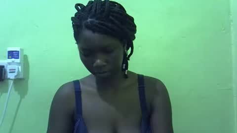 sweet_cherie1 online show from May 2026 07:11:02 PM