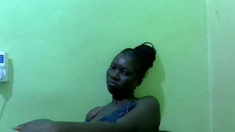 sweet_cherie1 online show from May 2026 06:09:01 PM