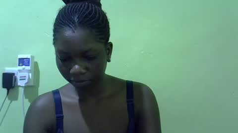 sweet_cherie1 online show from June 2026 07:17:01 AM