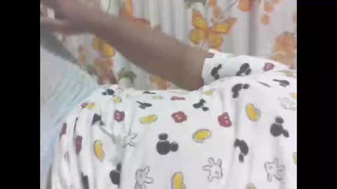 Snapshot of sweet_eddine chatting on October 2025 10:05:02 AM sweet_eddine online show from October 2025 10:05:02 AM