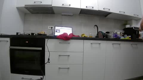 Snapshot of sweet_ella chatting on February 2025 09:09:01 PM online show from February 2025 09:09:01 PM