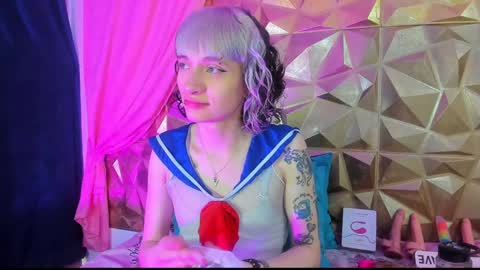  emmili  online show from December 2024 12:20:02 PM