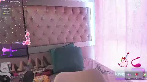  emmili  online show from July 2026 12:44:01 PM