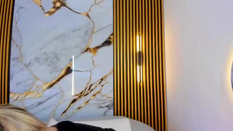 Snapshot of sweet_flame_ chatting on October 2025 07:09:02 PM sweet_flame_ online show from October 2025 07:09:02 PM