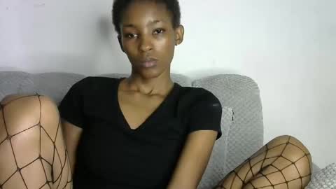 sweet_freaky online show from February 2026 02:29:01 AM