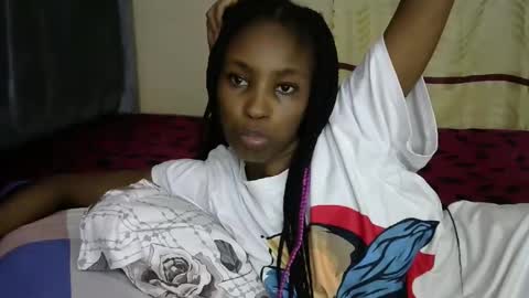 sweet_freaky online show from May 2026 01:56:02 AM