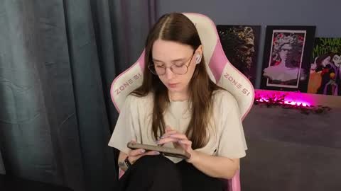 Alice online show from May 2026 03:26:01 AM