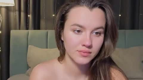 Im Mia.LOVELY PATTERNS 100  120  160  200 my toy buzzes from 2 tip online show from April 2026 10:07:02 PM