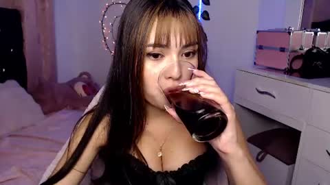 Hannah online show from July 2026 03:00:02 AM