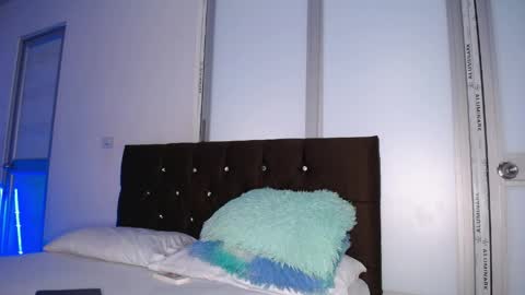 sweet_hot_mia_ online show from April 2026 01:55:02 PM