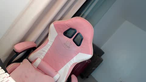 Jess online show from February 2025 10:55:01 AM