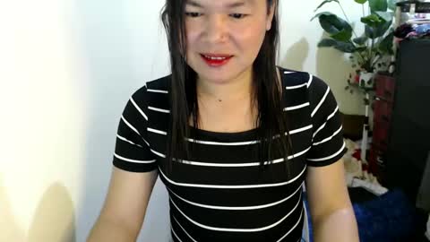 Nicahhh online show from February 2025 09:42:02 AM