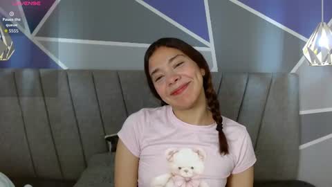 sweet_kitty_05 online show from June 2026 11:51:02 PM