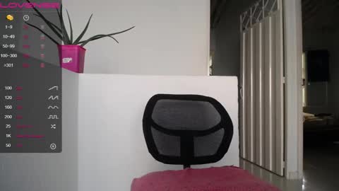 Lady online show from January 2025 09:01:02 PM