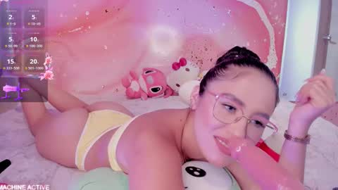 Lemarie online show from November 2025 03:00:02 PM