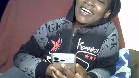 Snapshot of sweet_lessly chatting on February 2026 07:20:01 PM sweet_lessly online show from February 2026 07:20:01 PM