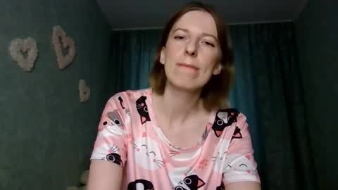Snapshot of sweet_lilbunny chatting on September 2025 02:11:01 AM sweet_lilbunny online show from September 2025 02:11:01 AM
