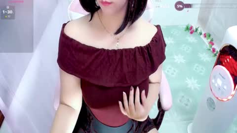 Lily online show from November 2025 08:41:02 PM