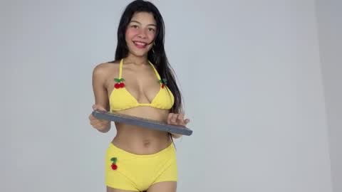 sweet_litle online show from May 2026 02:50:01 AM