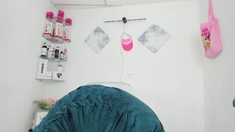 sweet_litle online show from July 2026 03:23:01 AM