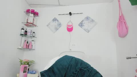 sweet_litle online show from July 2026 04:19:02 AM