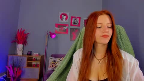 sweet_lottie online show from June 2026 09:04:02 AM