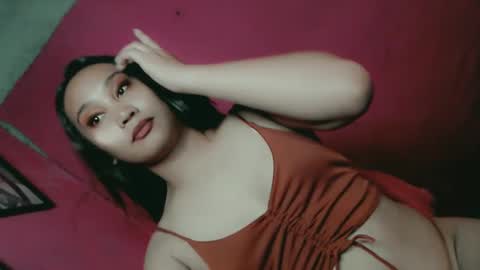 Snapshot of sweet_lover5 chatting on March 2025 05:44:02 AM SWEET LOVE online show from March 2025 05:44:02 AM