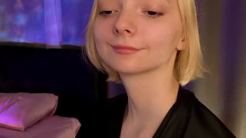 Lana online show from June 2026 05:25:01 PM