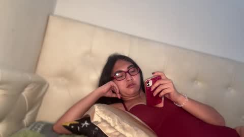 Maria Stella online show from April 2026 01:02:01 PM