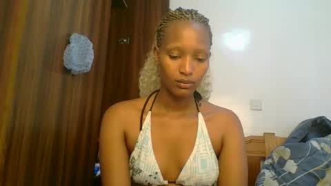 Linda online show from March 2026 04:29:01 AM