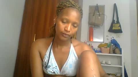 Linda online show from May 2026 02:05:01 AM
