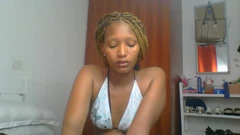 Linda online show from May 2026 02:39:02 AM