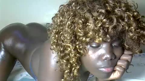 sweet_melodiyy online show from September 2025 08:32:02 PM