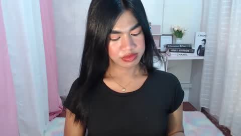 Snapshot of sweet_melonxxx chatting on February 2025 10:19:01 AM Melon online show from February 2025 10:19:01 AM