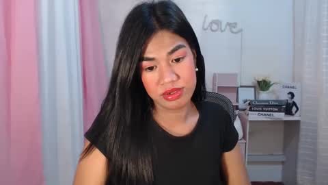 Snapshot of sweet_melonxxx chatting on March 2025 03:40:01 AM Melon online show from March 2025 03:40:01 AM