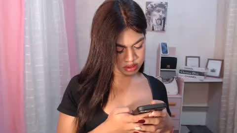 Snapshot of sweet_melonxxx chatting on September 2025 04:56:02 PM Melon online show from September 2025 04:56:02 PM