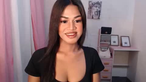 Snapshot of sweet_melonxxx chatting on February 2026 10:32:02 AM Melon online show from February 2026 10:32:02 AM