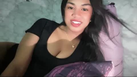Snapshot of sweet_melonxxx chatting on April 2026 10:18:01 PM Melon online show from April 2026 10:18:01 PM