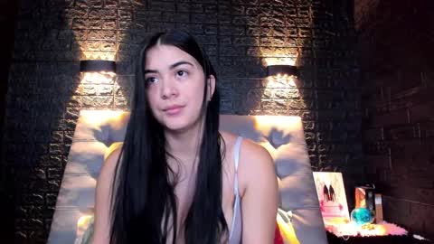 Snapshot of sweet_moniicaa chatting on February 2025 10:19:01 AM Monica online show from February 2025 10:19:01 AM