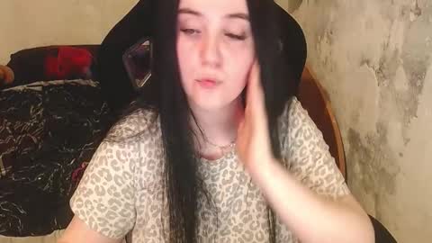 Snapshot of sweet_my_dream chatting on March 2026 04:54:01 PM sweet_my_dream online show from March 2026 04:54:01 PM