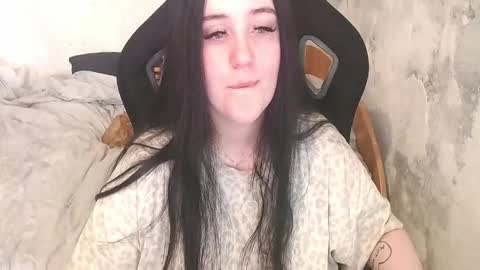 Snapshot of sweet_my_dream chatting on March 2026 12:11:01 PM sweet_my_dream online show from March 2026 12:11:01 PM