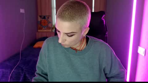 sweet_n_strong online show from May 2026 04:04:02 PM