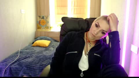 sweet_n_strong online show from May 2026 11:17:01 AM
