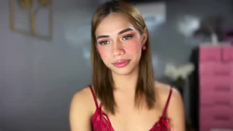 sweet_nikki03 online show from July 2026 10:43:02 AM
