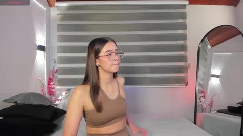 Snapshot of sweet_obsession__ chatting on October 2025 08:50:02 PM Sweet Obsession online show from October 2025 08:50:02 PM