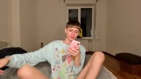 Snapshot of sweet_peach__ chatting on December 2024 10:15:01 PM kira online show from December 2024 10:15:01 PM