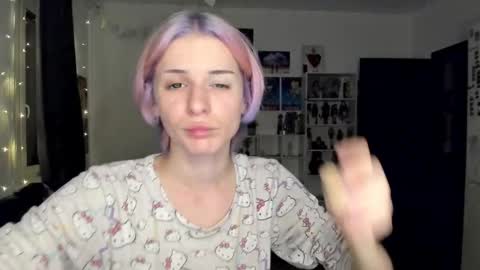 Snapshot of sweet_peach__ chatting on October 2025 09:58:02 PM kira online show from October 2025 09:58:02 PM