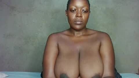 sweet_pie29 online show from May 2026 11:42:01 PM